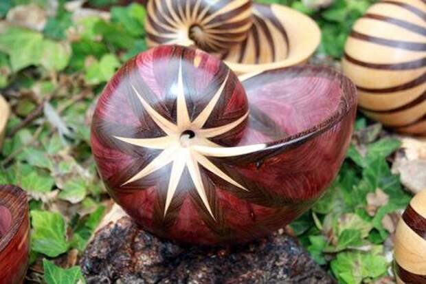Wooden shells with patterns
