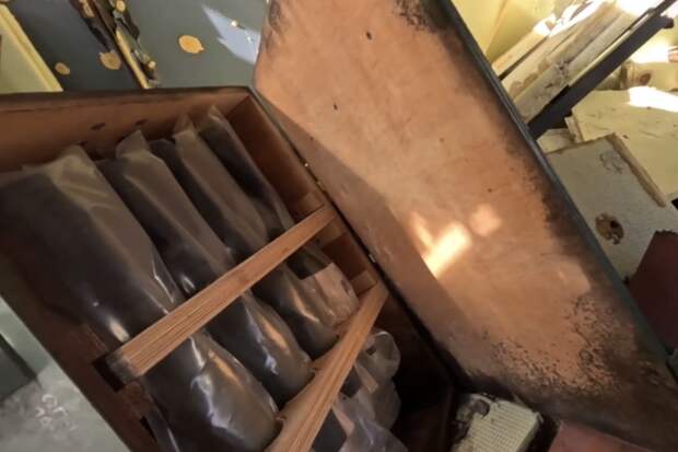 МВД по ДНР: ВСУ при отступлении из Димитрова оставили много оружия и боеприпасов