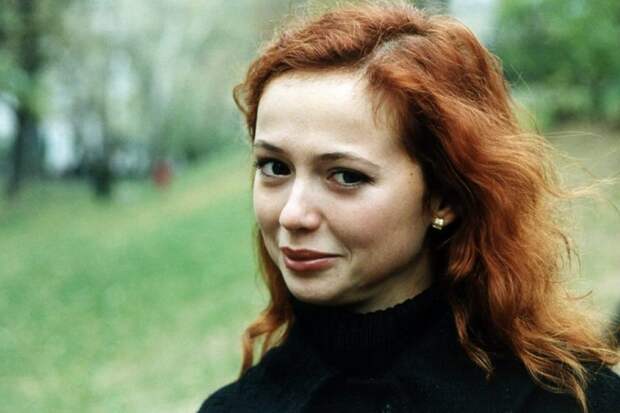 42-летняя Захарова восхитила фигурой в купальнике — «Нет слов, как все идеально»