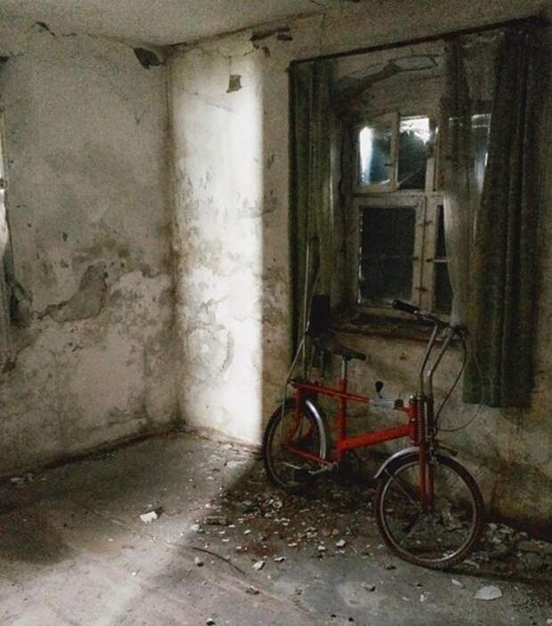 Неужели серьезно хотят продать? 10 фотографий
