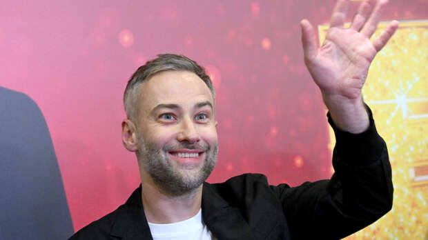 Мечта на двоих: Дмитрий Шепелев выбрал подарок для жены с выгодой для себя