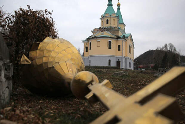 Начались проблемы с «томосом» — в новой украинской «церкви» заговорили об угрозе раскола