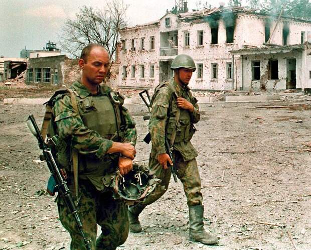 1275678K Первая Чеченская война в фотографиях Александра Неменова