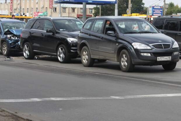 Хамы на дорогах. Энциклопедия в картинках People Are Awesome, cars