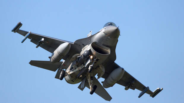 Премьер-министр Дании: истребители F-16 появятся на Украине в течение месяца