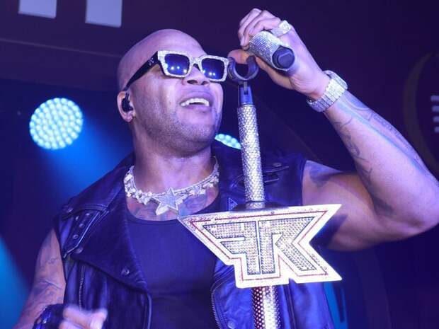Шоу рэпера Flo Rida в Москве перенесены на май из-за конфликта на Ближнем Востоке