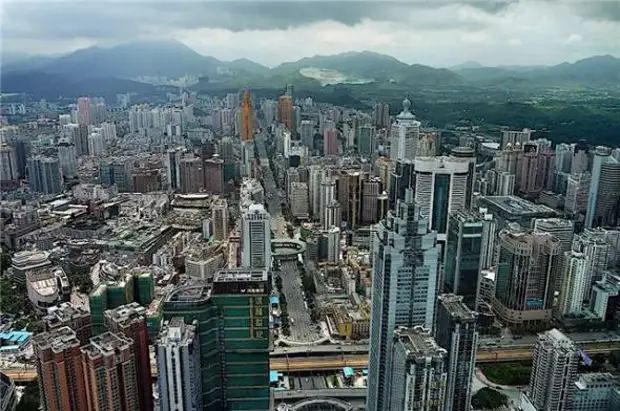 Вид примерно. Rooftop Shenzhen.