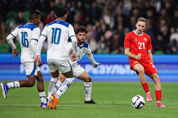 Экс-футболист "Спартака" Шишкин: в сборной России каждый играл за себя