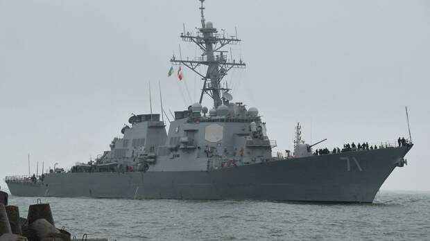 США направили ракетный эсминец в Черное море 