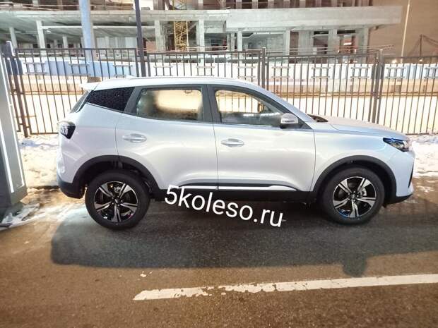 Первый обзор Chery Tiggo 4. Чем новый «Тигго 4» отличается от «Тигго 4 Про» – сходил к дилеру и все узнал