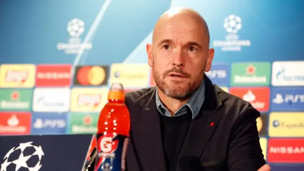 Стало известно, кто будет помогать тен Хагу в «МЮ»