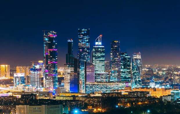 Творческий вечер «Поэзия и личные истории Данилы Якушева»