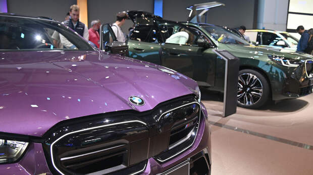 Reuters: BMW отзывает десятки тысяч машин из-за опасности самовозгорания