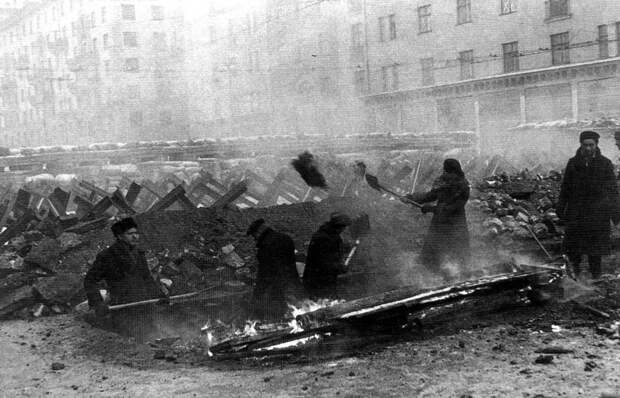 Противотанковые заграждения на Калужской заставе СССР, война, факты