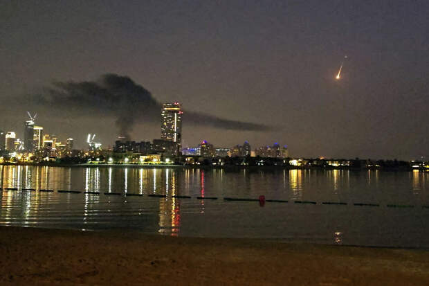 SHOT: туроператоры штрафуют россиян за отказы от туров в ОАЭ