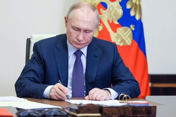 Поручения Путина по итогам Прямой линии. Главное