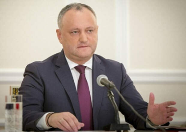 Додон «готов рискнуть здоровьем», протестировав на себе российскую вакцину от COVID-19 Додон «готов рискнуть здоровьем», протестировав на себе российскую вакцину от COVID-19