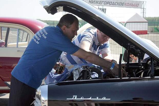 Собрание классических автомобилей ГАЗ в Нижнем Новгороде (29 фото)