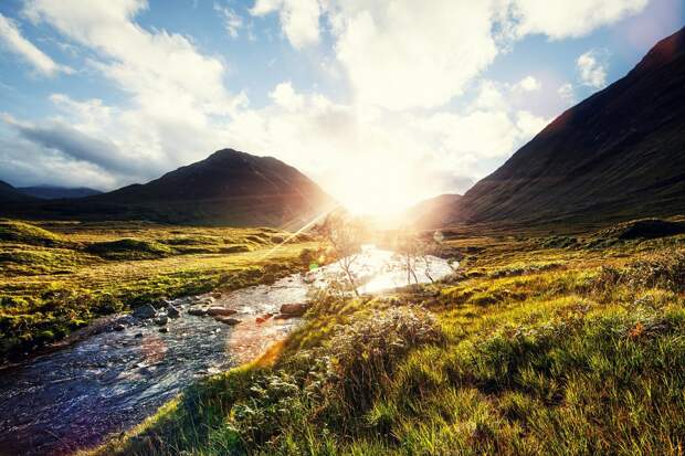 Солнце в шотландской реке