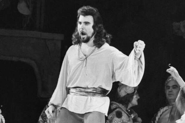 Скончался народный артист БССР Владимир Экнадиосов