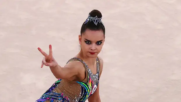 Дина Аверина прокомментировала завоевание двух золотых медалей на ЧМ по гимнастике