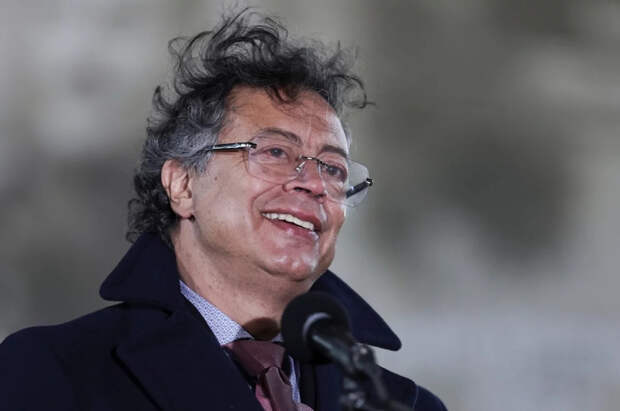 Лидер Колумбии заявил, что едет в США «остановить мировую войну»