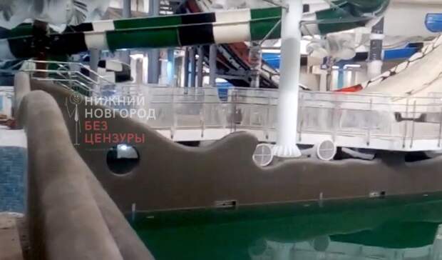 Нижегородцы увидели новый аквапарк изнутри