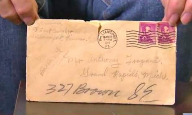 Старик нашел письмо, написанное бывшей возлюбленной почти 60 лет назад. В нем говорилось о сыне
