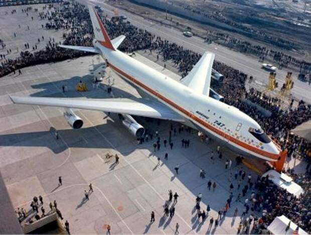 Презентация Boeing 747-100 в Эверетте, штат Вашингтон, 30 сентября 1968 года