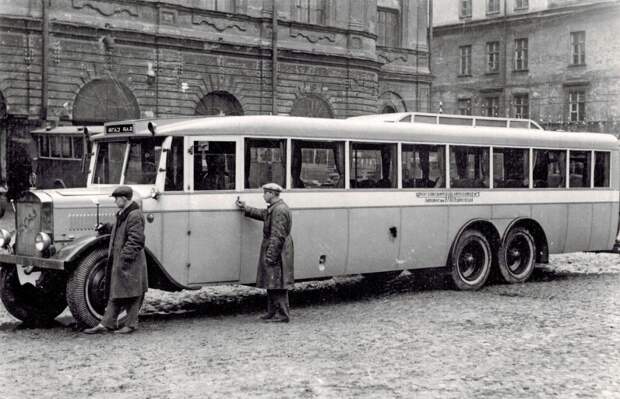 Уникальная техника СССР : автобус-гигант «ЯА-2»