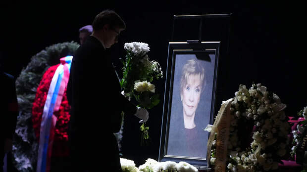 «Была примером»: Мария Аронова об уроках Веры Алентовой