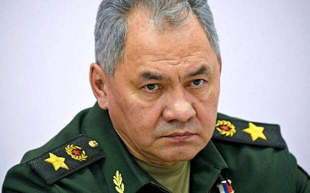 Шойгу загадочно рассказал об отношениях с Путиным Шойгу загадочно рассказал об отношениях с Путиным