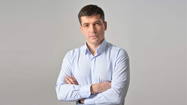 Вывод ЭКСПЕРТа: куда утекли миллионы из банка знают люди Сечина и Стройков? Вывод ЭКСПЕРТа: куда утекли миллионы из банка знают люди Сечина и Стройков?