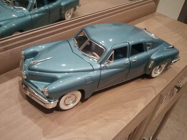 Коллекция моделей авто 1948 до 1975 годов выпуска (41 фото) Коллекция моделей авто 1948 до 1975 годов выпуска (41 фото)