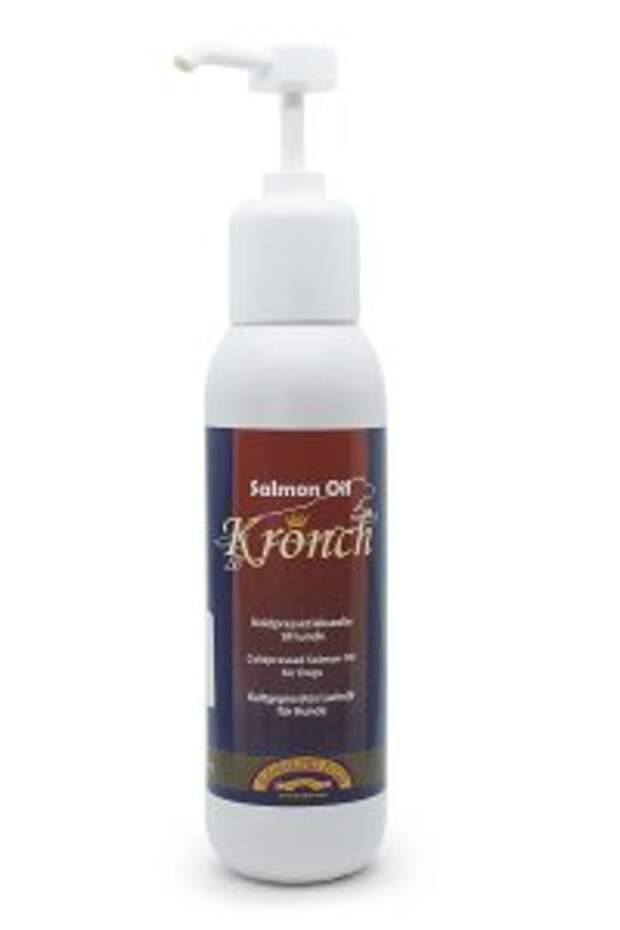 Every dog can benefit from salmon oil. We talk benefits, choosing salmon oil over fish oil, and our favorite salmon oil product, Kronch.