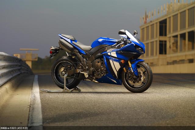 Фотографии спортбайка Yamaha YZF-R1 2012