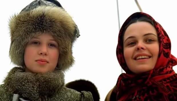 Каролина Грушка (слева) в фильме *Русский бунт*, 1999 | Фото: ovideo.ru