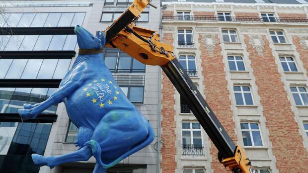 Евробюрократы убивают сельское хозяйство. Фермеры протестуют повсеместно