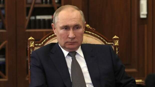 Путин выразил соболезнования после катастрофы с поездами в Египте Путин выразил соболезнования после катастрофы с поездами в Египте