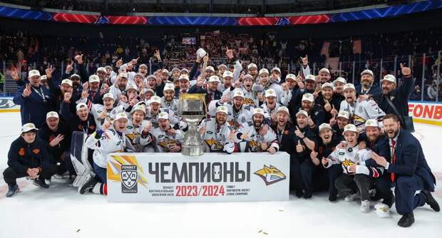 Вячеслав Быков поздравил «Металлург» с завоеванием Кубка Гагарина