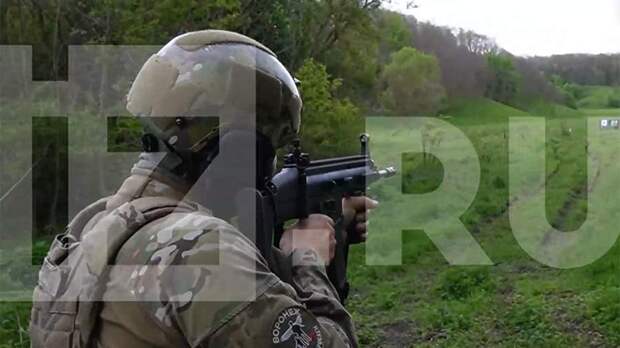 Военные ВС РФ показали трофейное оружие НАТО после зачистки Курской области
