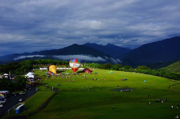 BalloonFestivals13 Самые зрелищные фестивали воздушных шаров