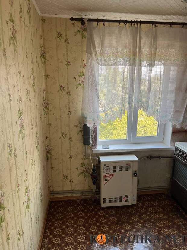 Трехкомнатная квартира по ул. Циолковского в Кировске - 1 800 000 руб