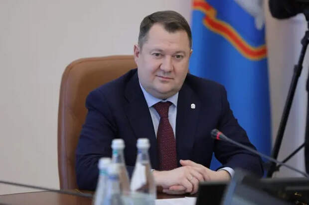 РИА Новости: Экс-глава Тамбовской области легализовывал взятки за счет близких