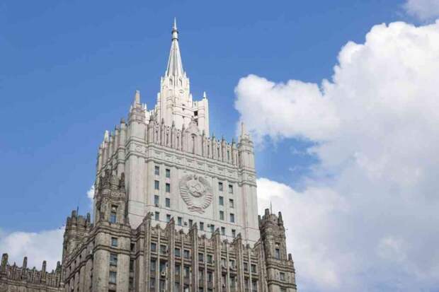 МИД РФ указал путь к надежному урегулированию конфликта на Украине