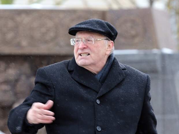 Жириновский рассказал о следующих поправках в Конституцию Жириновский рассказал о следующих поправках в Конституцию