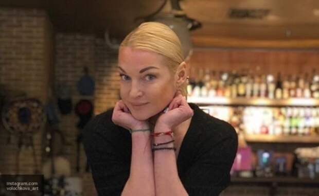 Волочкова с бегемотом в закулисье шокировала поклонников в Instagram