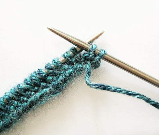 Как при вязании набрать петли шнуром i-cord или полым шнуром: мастер-класс