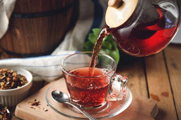 Для приготовления каши можно использовать любой чай. / Фото: goodfon.ru