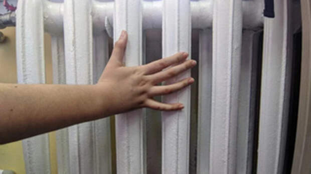 Батарея, отопление / Фото: amic.ru